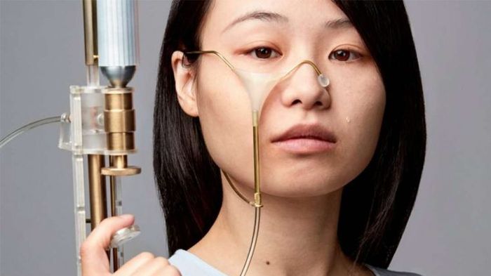 Chiêm ngưỡng khẩu súng bắn “đạn nước mắt” đầy tính nghệ thuật tại Hà Lan