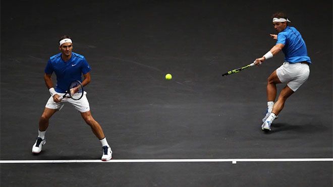 Roger Federer và Rafael Nadal thắng nhọc nhằn trong lần đầu đánh cặp cùng nhau