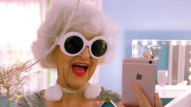 Fashion icon instargram U90 khiến giới trẻ phải 'ngả mũ bái phục!'