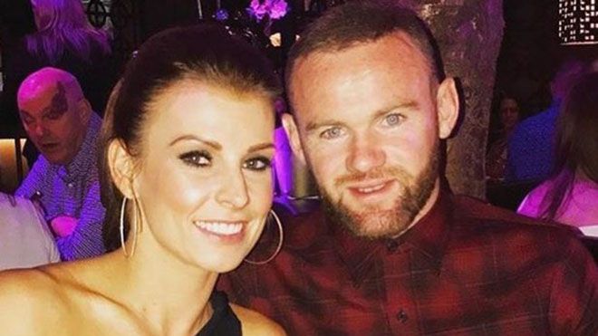 Vợ chồng Wayne Rooney chửi nhau khi xem phim về ngoại tình
