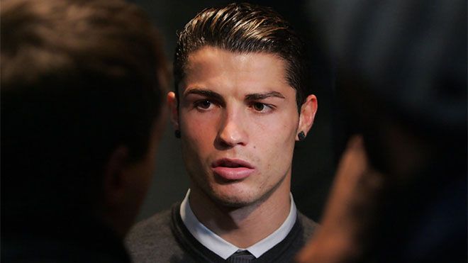 'Soái ca' Ronaldo và những lần bẽ mặt vì bị từ chối tình cảm