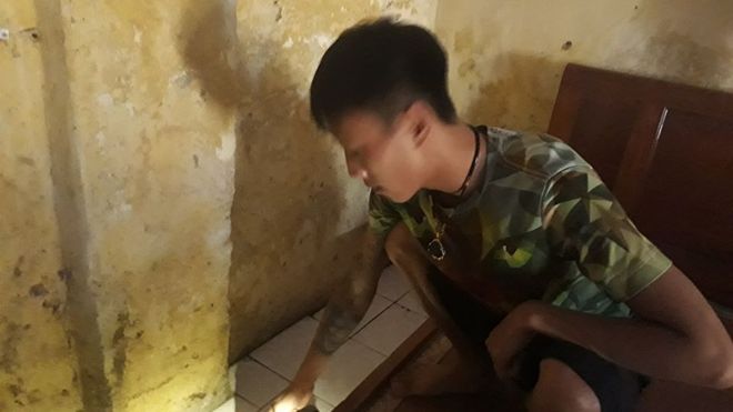 Hốt hoảng phát hiện nền nhà nóng rực 42 độ C