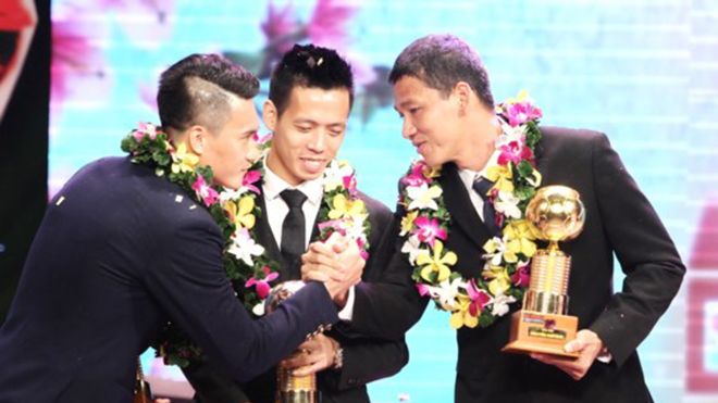 Đằng sau việc Anh Đức từ chối trả lời truyền thông