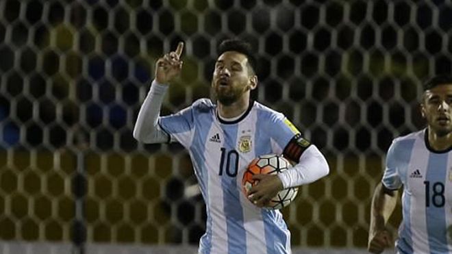 'Messi! Messi! Messi!'