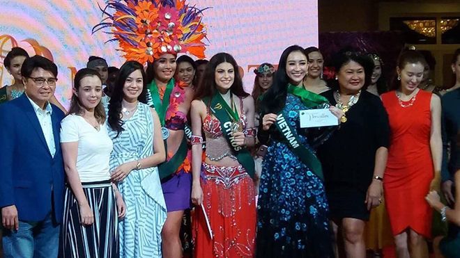 Á hậu Hà Thu giành huy chương đồng phần thi tài năng Miss Earth 2017