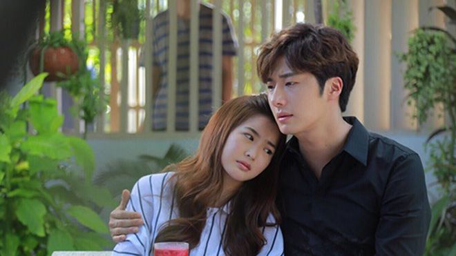 Mild Jiravechsoontornkul và Jung Il Woo nên duyên trong phim Thái 'Chuyện tình làng giải trí'