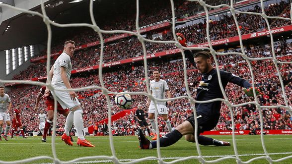 De Gea cứu thua không tưởng giúp MU có điểm trên sân Anfield