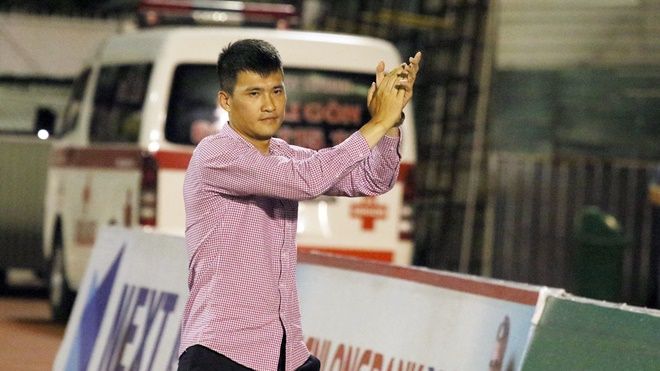 Công Vinh lần thứ hai bị VPF nhắc nhở về phát ngôn