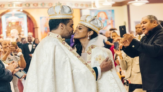 Yêu nhau từ lần đầu gặp gỡ, cô gái không ngờ mình có đám cưới trong mơ với Hoàng tử Ethiopia