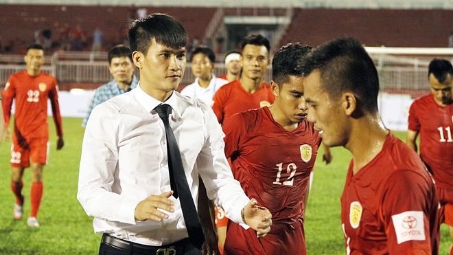 Vì khán giả, Công Vinh quán triệt TP.HCM chơi ‘xanh chín’ trước các đội đua vô địch