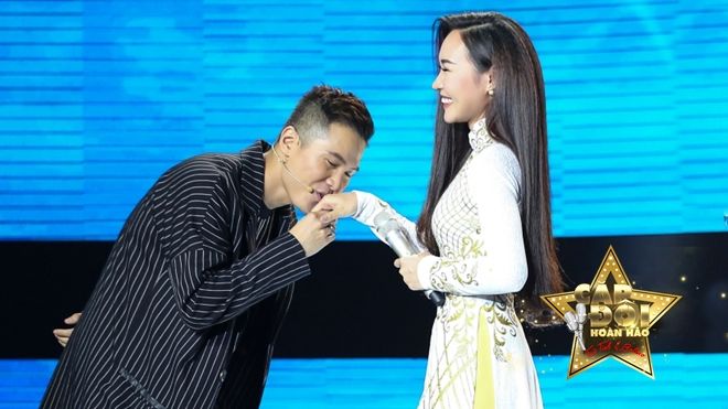 Lý Thu Thảo quyết cùng Mai Tiến Dũng 'hóa tiên' mặc cố vấn Quang Linh 2 lần 'ngăn cấm'