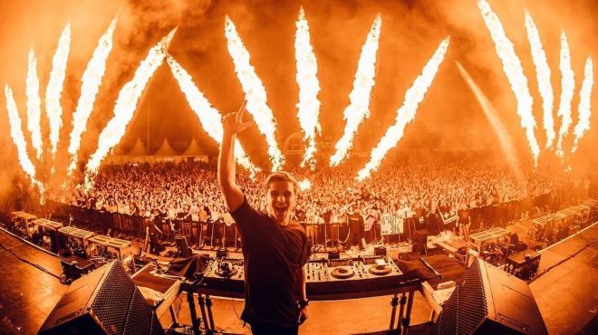 Giữ vững phong độ, Martin Garrix bảo vệ thành công ngôi vị DJ số 1 thế giới