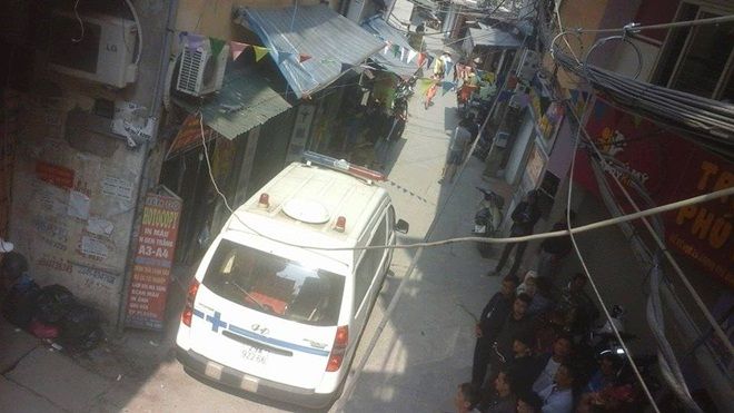 Mâu thuẫn với bạn gái, nam thanh niên treo cổ trong ngôi nhà 5 tầng