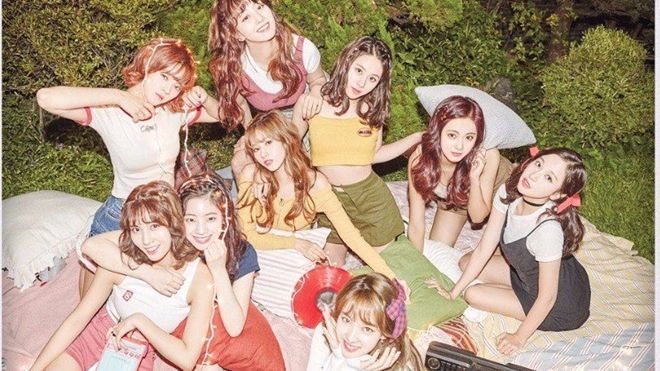 Tung MV bớt nhạt, TWICE nhanh chóng lập kỷ lục Kpop mới