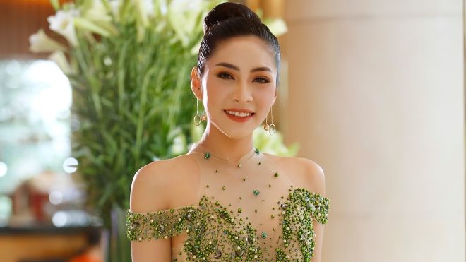 Bị tố từ bỏ vương miện nhưng vẫn dự sự kiện với mác Hoa hậu Đại dương, Đặng Thu Thảo nói gì?