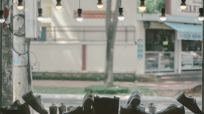 Kéo nhau check - in quán cà phê giày cực độc toạ lạc giữa trung tâm thành phố Vũng Tàu