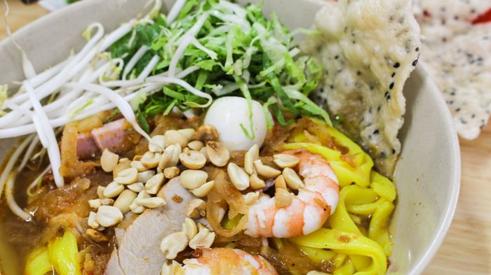 Quán mì Quảng Đà Lạt được yêu thích trên đường Lê Văn Sỹ, quận 3