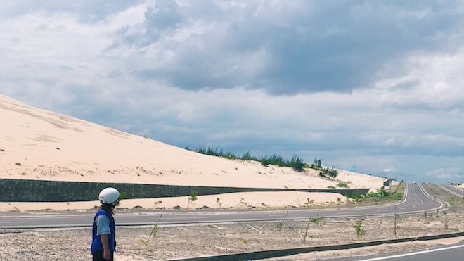 Lạc tay lái trên cung đường 'đẹp như ở trời Tây' tại Bàu Trắng