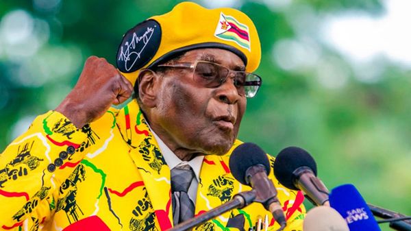 Ở xứ 'tỷ phú chết đói', tổng thống Zimbabwe vẫn có cuộc sống xa hoa đến không ngờ