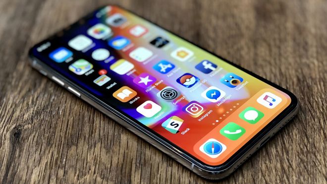 NÓNG: iPhone X chính hãng lên kệ từ 8/12, giá từ 29,99 triệu đồng