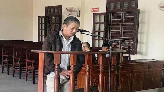 Dâm ô với bé gái 11 tuổi, gã thợ sửa đồng hồ đưa 50.000 yêu cầu nạn nhân không được tiết lộ