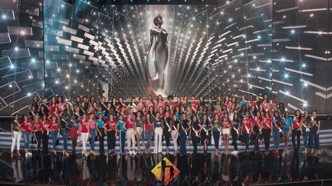 Hé lộ hình ảnh sân khấu hoành tráng đêm chung kết Miss Universe 2017