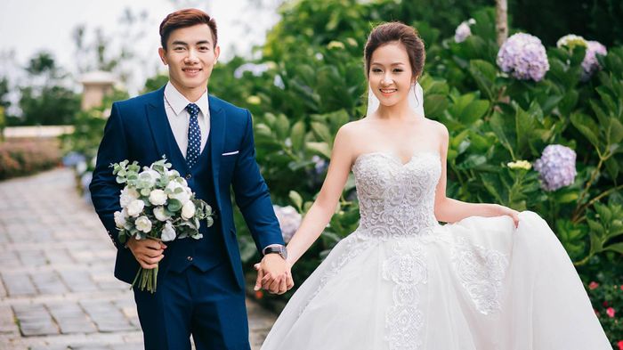 ‘Nam thần’ thể dục dụng cụ Phước Hưng cưới vợ