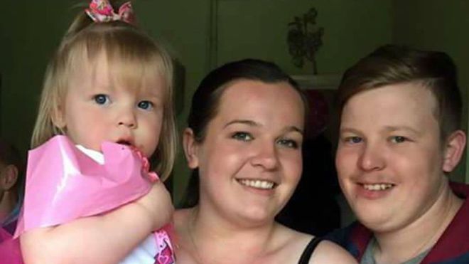 Tỉnh giấc sau khi vượt cạn, người phụ nữ chỉ nhớ chuyện từ năm 13 tuổi vì căn bệnh bí ẩn