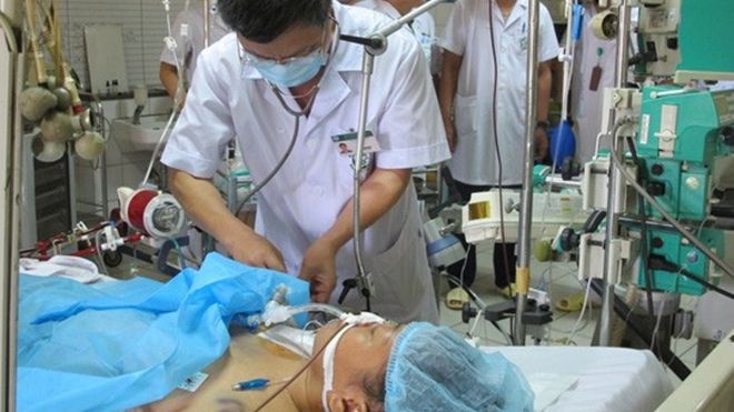 Gia đình 8 bệnh nhân chạy thận tử vong kêu cứu Bộ trưởng Nguyễn Thị Kim Tiến