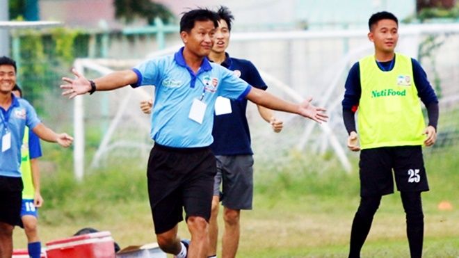 HLV Đinh Hồng Vinh - Khát vọng hóa ‘đại bàng’ ở Tây Đô