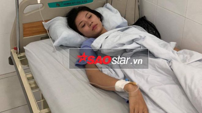 HOT: Rò rỉ ảnh Chúng Huyền Thanh mệt mỏi trong bệnh viện, xác nhận bỏ thi Hoa hậu Hoàn vũ Việt Nam 2017