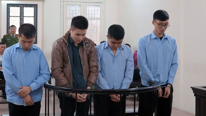 Đập cửa phòng trọ cô gái giữa đêm, 1 người chết, 4 người đi tù