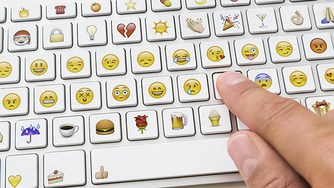 Hay dùng emoji để 'chat chit' nhưng bạn đã biết ai là người tạo ra chúng chưa?