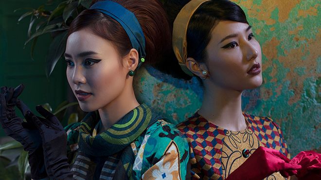 Diện áo dài truyền thống nhưng 'Cô Ba Sài Gòn' Lan Ngọc và Diễm My vẫn đầy sắc sảo