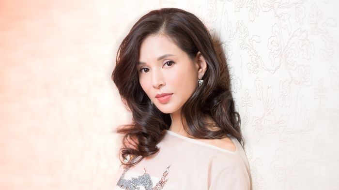 Lý Nhược Đồng: 'Tiểu Long Nữ' bị đại gia đáng tuổi cha ruồng bỏ