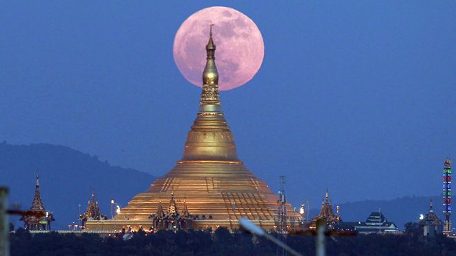 Hình ảnh siêu trăng 2017 trên bầu trời các nước