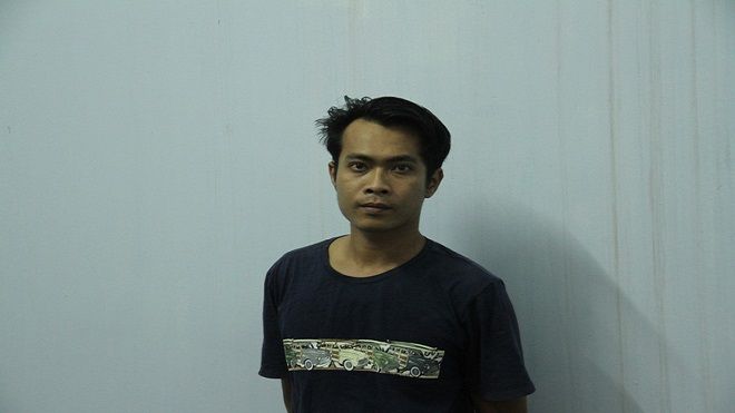 Ghen tuông, chồng chặn đường đâm chết vợ trước mặt 2 con ở Sài Gòn