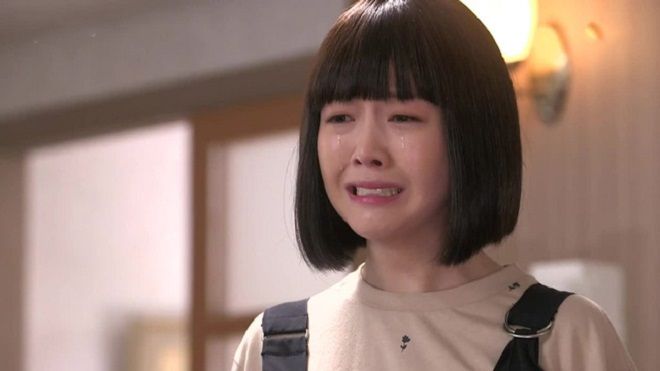 Tâm sự của cô gái trẻ để mặt mộc bị người yêu quở trách vì làm anh chàng xấu hổ với bạn bè