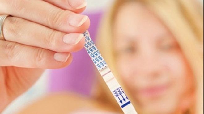 Bà mẹ 3 con hốt hoảng khi đã triệt sản nhưng vẫn mang thai