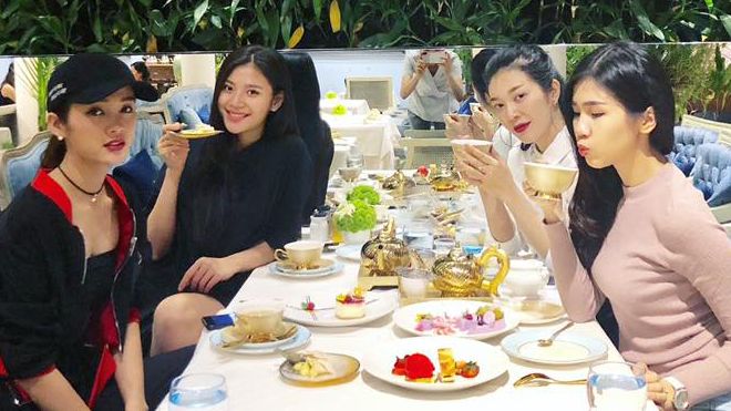 Chúng Huyền Thanh rạng rỡ xuất hiện sau khi bỏ thi Hoa hậu Hoàn vũ Việt Nam