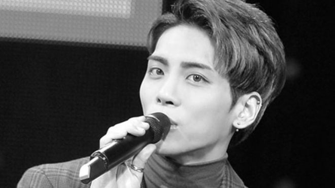 Bạn thân 5 năm tiết lộ về cái chết của Jonghyun: 'Những vấn đề của cậu ấy đều xoay quanh âm nhạc'