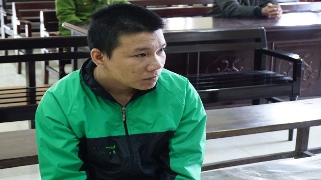 Xin ngủ nhờ, nam thanh niên bịt mồm hiếp dâm trẻ 13 tuổi