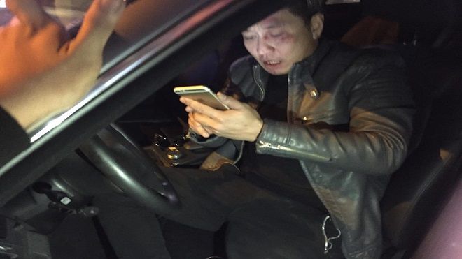 Ô tô 'điên' gây tai nạn liên hoàn, tài xế gọi côn đồ mang mã tấu đến dọa CSGT