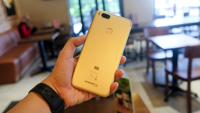 Trải nghiệm smartphone Xiaomi Mi A1: ngoại hình đẹp, cấu hình khá và camera tốt