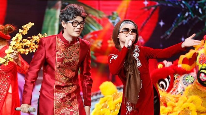 Hóa 2 ông bà sui giật gân, Giang Hồng Ngọc - Đào Bá Lộc giành điểm tuyệt đối đêm nhạc Xuân