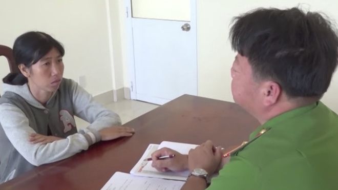 Em trai chuẩn bị cưới vợ, người chị hoang báo mất trộm 5 lượng vàng