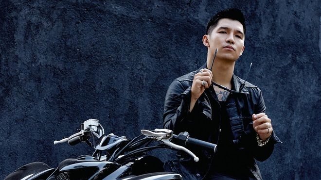 'Lôi báo' vừa công chiếu, Cường Seven đã bất ngờ quay lại 'đường đua' âm nhạc