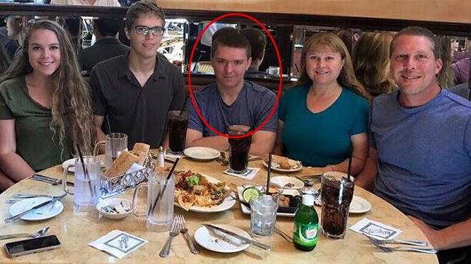 Mỹ: Đêm giao thừa, cậu con trai 'hóa thú' bắn chết bố mẹ và chị gái