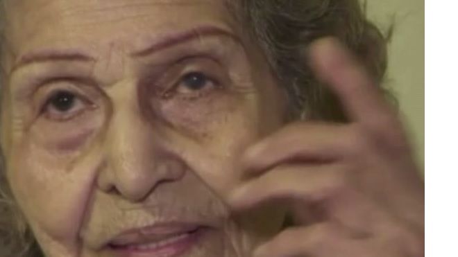 Chuyện lạ đời: 'Người chết' phải nhắn tin chứng minh 'tôi vẫn còn sống'