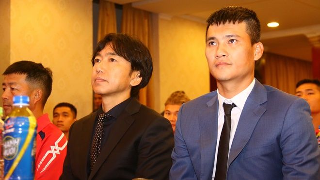 Ra mắt HLV Miura và dàn sao ĐTQG, Công Vinh làm điều chưa từng có trong lịch sử V.League